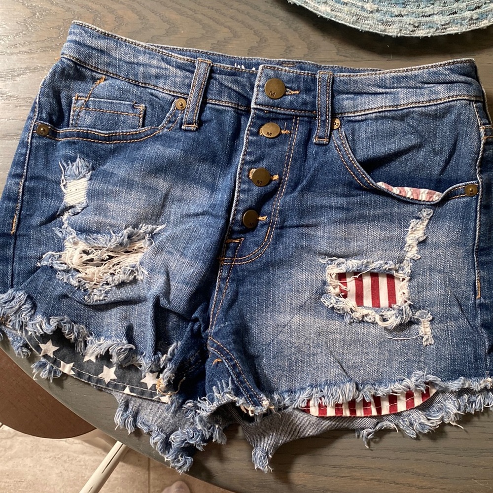 High rise jean shorts with American flag pockets